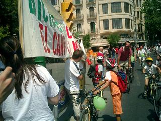 ciutatbicicletada2005 (11).JPG,  bytes