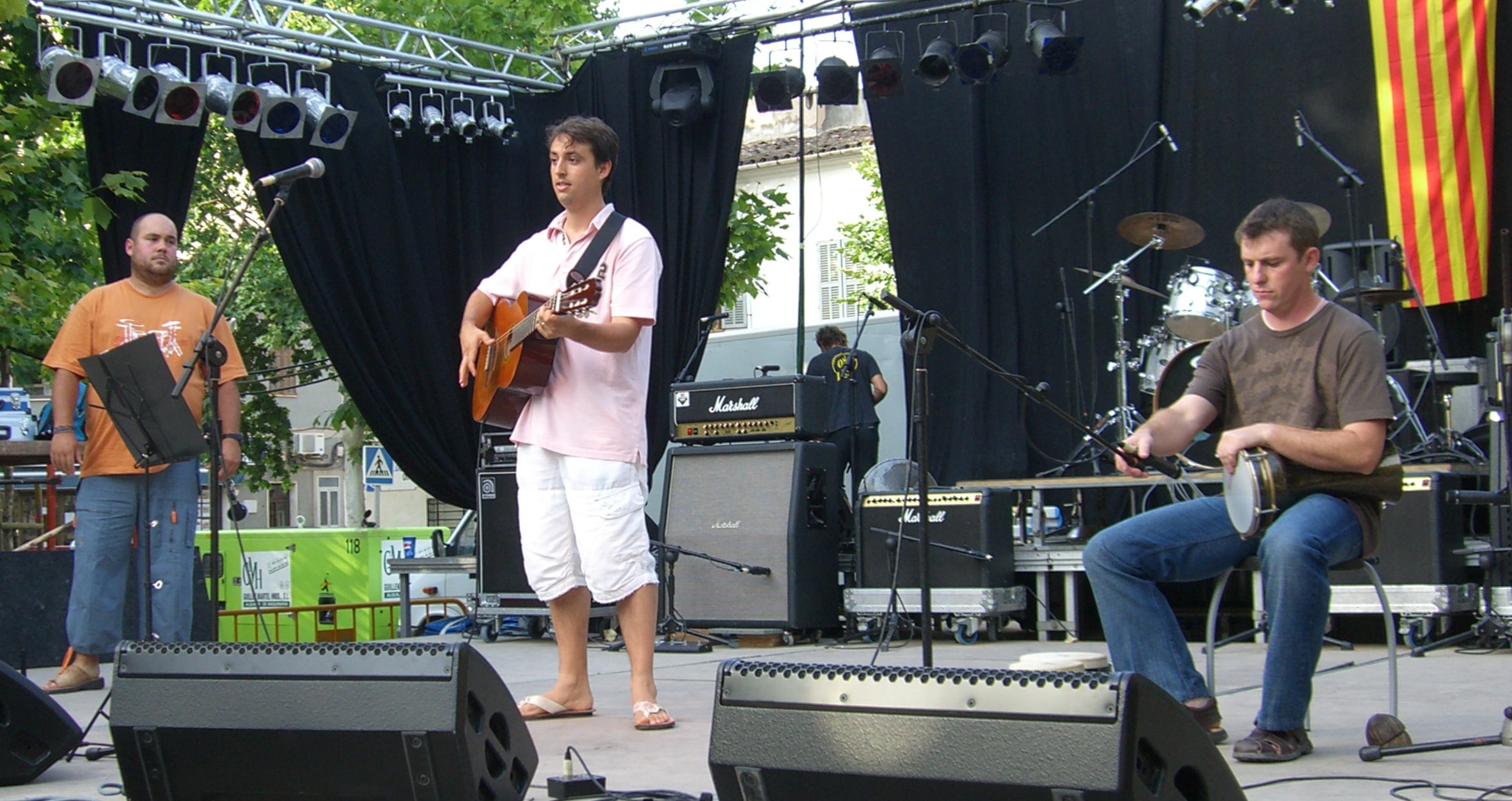 musicsllengua_lluisgili.jpg, 484 KB