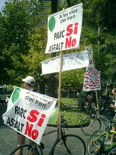 ciutatbicicletada2005 (20).JPG,  bytes