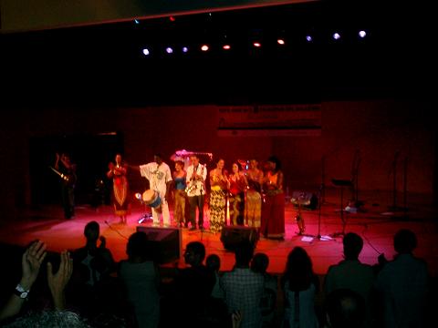 pobresazero2005ay.JPG,  bytes