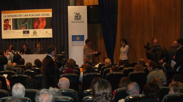 rigobertamenchu3.jpg, 42 KB